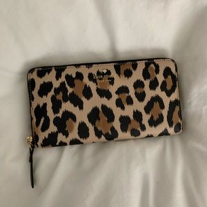 Kate spade cheetah wallet